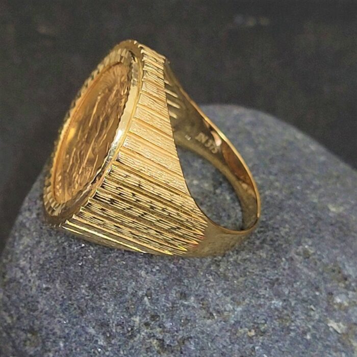 9ct Gold Onyx Signet Ring - Northumberland Goldsmiths