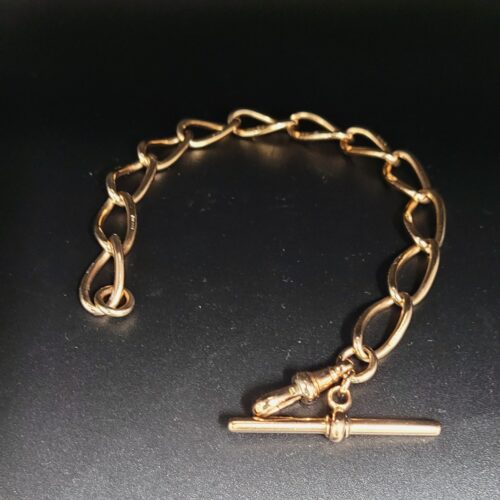 9ct Yellow Gold Large Open Curb Link T-Bar Bracelet from Ace Jewellery, Leeds