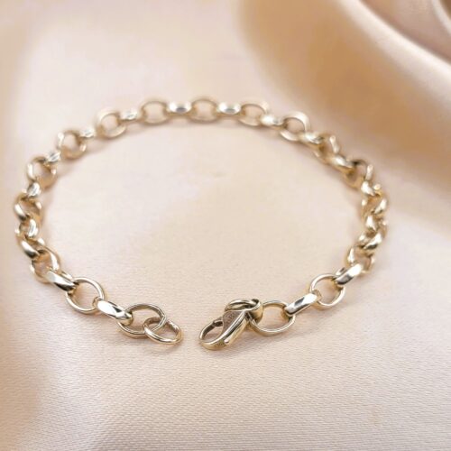9ct Yellow Gold Faceted-Cut Belcher Link Bracelet from Ace Jewellery, Leeds