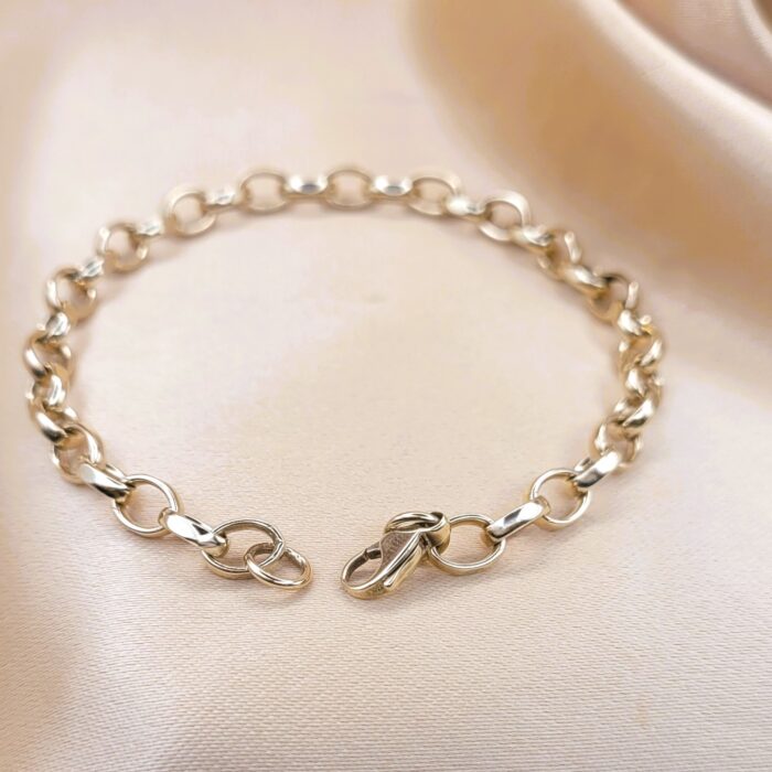 9ct Yellow Gold Faceted-Cut Belcher Link Bracelet from Ace Jewellery, Leeds